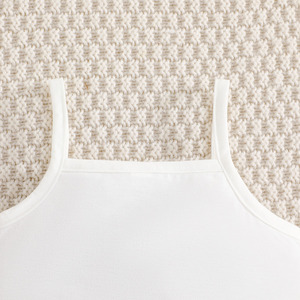 Ensemble de vêtements d'été pour filles en maille à manches longues et jupe plissée trois pièces pour filles - Product Image 2