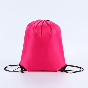 Sac à cordon léger en polyester, sac de sport, sac à dos de gym avec coins renforcés, 6 couleurs, logo personnalisé - Product Image 6