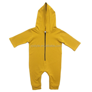 Mono de bebé de algodón de bambú orgánico con media capucha <span class=keywords><strong>y</strong></span> cremallera, pelele personalizado para recién nacido, ropa de dormir para bebé, ropa de bebé. - Product Image 4