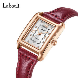 Montre à quartz pour femme avec bracelet en cuir carré - Product Image 5