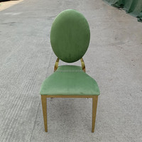 Chaises de banquet en or bon marché pour l'extérieur Chaises d'événements et de fêtes Chaises de mariage vertes de luxe empilables 2-en-1