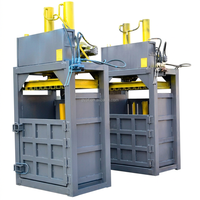 Presse à balles pour plastique, aluminium, ferraille, carton et vêtements