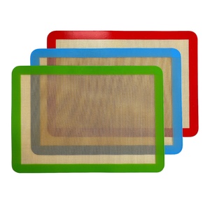 <span class=keywords><strong>Tapis</strong></span> <span class=keywords><strong>de</strong></span> cuisson en silicone antiadhésif résistant aux hautes températures <span class=keywords><strong>Tapis</strong></span> <span class=keywords><strong>de</strong></span> four en <span class=keywords><strong>fibre</strong></span> <span class=keywords><strong>de</strong></span> <span class=keywords><strong>verre</strong></span> en gel <span class=keywords><strong>de</strong></span> silice - Product Image 2