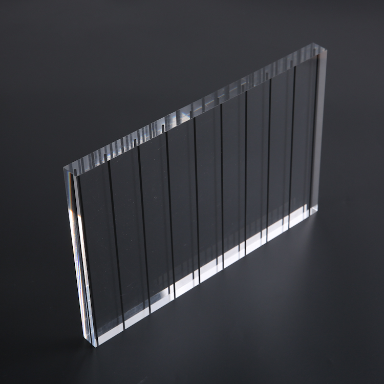 Noise barrier