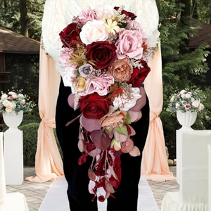 Bouquet de Mariage Cascade de Fleurs Style Goutte d'Eau pour Mariée, Fleurs pour Photographie de Mariage et Décoration Intérieure - Product Image 4