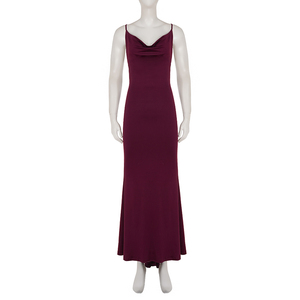 Robe longue élégante et sexy pour soirée, avec décolleté drapé, dos nu et traîne, style cami, pour un look gracieux et tendance lors de banquets et de fêtes. - Product Image 6