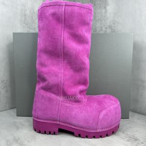 Sepatu bot Suede ekstra Bundar untuk pria wanita, sepatu bot salju tinggi dengan bulu Alaska warna merah muda kualitas terbaik ekstra besar - Product Image 3