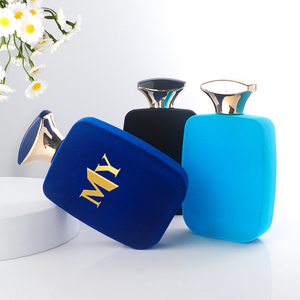 Nuevo frasco de perfume de vidrio flocado de 100 ml, el más vendido, con tapa exquisita para rellenar perfumes de marca personal - Product Image 4