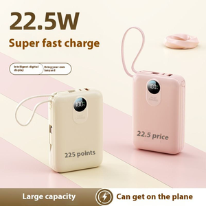 อุปกรณ์เสริมโทรศัพท์มือถือขายส่ง OEM โลโก้สั่งทำ <span class=keywords><strong>แบ</strong></span><span class=keywords><strong>ต</strong></span>เตอรี่สำรอง<span class=keywords><strong>แบ</strong></span>บบาง พกพาสะดวก ความจุ 10000mah 20000mah กำลังไฟ 22.5w - Product Image 4