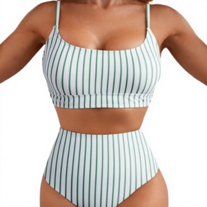 Ensemble bikini 2 pièces rayé pour femme, haut court dos nu et bas string taille haute, maillot de bain pour plage et spa, prix de gros, conception personnalisée OEM 2026 - Product Image 1