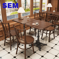 Tables et chaises de mobilier commercial d'intérieur SEM en gros – Ensemble complet pour restaurants, cafés et bars : tables en bois massif et chaises de restauration rapide