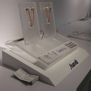 Hiện đại thân thiện với môi cửa hàng bán lẻ kệ trưng bày cho bluetooth Earpods kích hoạt cảm biến Acrylic đứng tái chế tai nghe thử giọng - Product Image 2