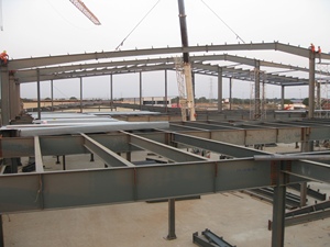 Nouvelle conception 2026 : Structure en acier préfabriquée économique pour magasin, supermarché, restaurant, entrepôt, avec mezzanine personnalisée à vendre - Product Image 6