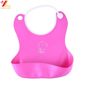 Babero de silicona para bebé con asa tipo arco, accesorio de alimentación impermeable sin Bpa para niños de 0 a 6 meses, estampado de dibujos animados - Product Image 2