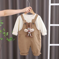 Ensemble 2 pièces pour bébé et tout-petit en mélange de coton, comprenant un sweat-shirt à motif animal 3D et un pantalon à bretelles avec poches, bordures côtelées et manchettes à volants boutonnées