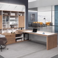 Escritorio de oficina individual moderno con silla, mesa sencilla de madera a gran escala para presidente/gerente/maestro para uso de jefe, diseño modular