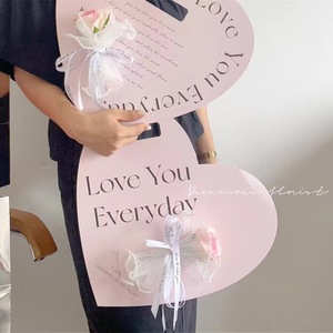 Scatola Regalo a Forma di Cuore per Fiore Singolo, in Cartone Rigido con Laminazione Opaca, Logo Personalizzato, 'Ti Amo Ogni Giorno' per Confezioni Floreali - Product Image 4