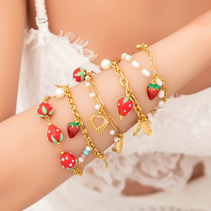 Pulsera de cuentas con forma de fruta, acero inoxidable, chapado en oro, colgante de fresa, joyería para mujer, pulseras de cadena a la moda - Product Image 1