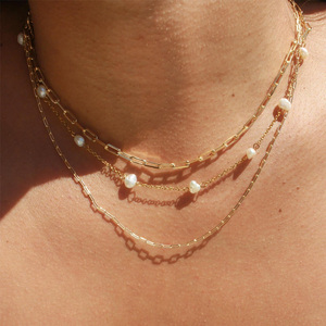 Elegante mujer Simple 18K chapado en oro de acero inoxidable pequeño collar de perlas de agua dulce para mujer Collar De Perlas - Product Image 2