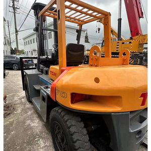 Vigoshop Large Capacity TCM FD70 Used Diesel Forklift with Multi-Stage Mast 3254mm <b>Fork</b> Length for Heavy Cargo Loading Unloading - Product Image 1