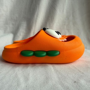 รองเท้าแตะการ์ตูนรูปแครอทสำหรับผู้หญิง พื้นรองเท้ากันลื่น PVC พื้นรองเท้า EVA ใส่ได้ทุกฤดู ใส่ในบ้าน ไซส์ 18-35 - Product Image 2