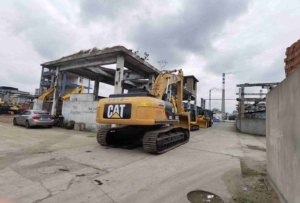 Excavatrice d'occasion personnalisée 329DL, moteur Caterpillar C7 329D2, 158KW, capacité de la benne de 1,0m³, 29 tonnes, modèle 2018, Japon - Product Image 5