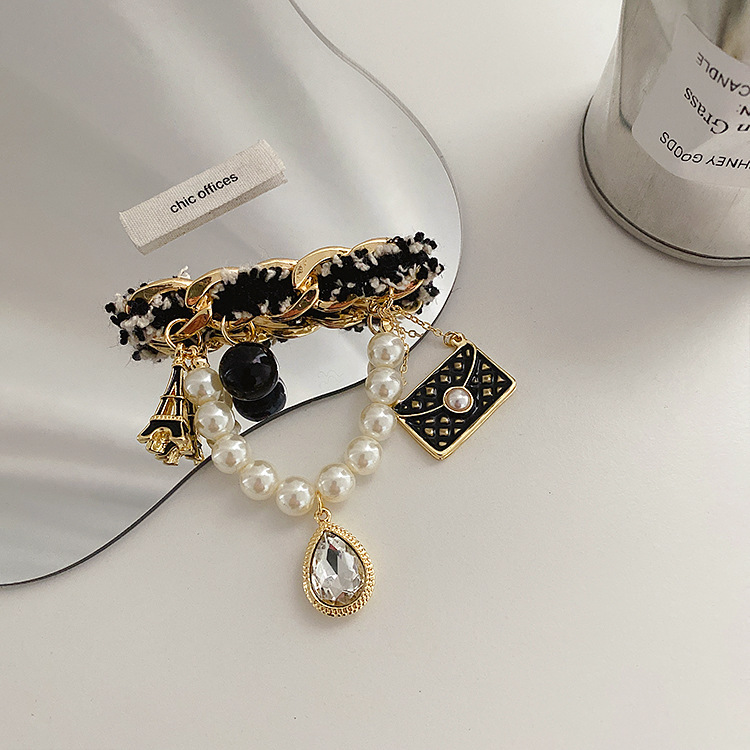 brooches designer louis vuitton