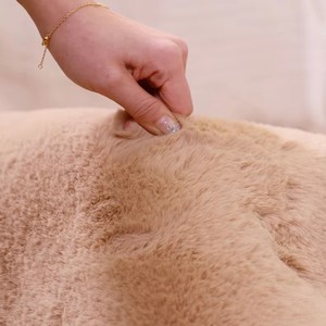 Alfombra Moderna de Piel Sintética de Lujo, Alfombra Súper Suave y Esponjosa para Dormitorio, Sala de Estar, Color Sólido, Lavable a Máquina, para Sofá, Balcón - Product Image 5