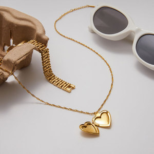 Custom wholesale 316L Stainless Steel 14k 18k Gold Plated Heart Picture Photo Pendant <b>Locket</b> Necklace for Women Men - Product Image 4