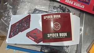 Jouet populaire de super-héros : figurine Spider-Man, jouet Iron Man, livre Iron Man, livre Spider-Man, blocs de construction - Product Image 5