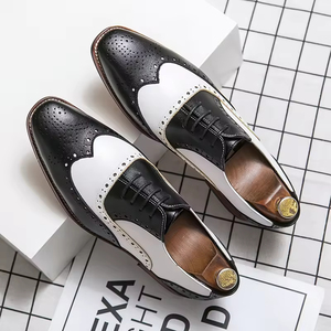 Chaussures en cuir décontractées de qualité supérieure, fabriquées à la main, à trois coutures, Goodyear, chaussures habillées pour hommes, oxfords gravées, toujours tendance - Product Image 4