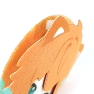 Fabrieksgroothandel metaal ambachtelijke knoopsbadges, op maat gemaakte logopins, ronde knopen 58mm/78mm op maat gemaakte 3D pluche kop knoopsbadges - Product Image 4