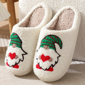 Pantoufles d'hiver en coton chaud et peluche pour femme, motif cœur, pour l'intérieur, idéales pour Halloween et Noël, vente en gros - Product Image 6