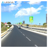 Écran LED d'affichage publicitaire extérieur couleur P4 P5 P6 P8 avec contrôle sans fil pour poteaux de rue