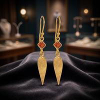 Anting Perak Sterling Berlapis Emas dengan Batu Garnet Merah Bentuk Multi-Batu Desain Imut Mutiara & Hadiah Pernikahan