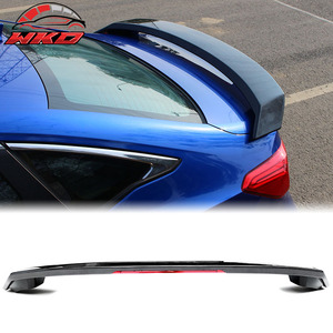 Compatible con Honda Civic Sedán 11ª Generación 4 Puertas 22-26, Módulo MD Sty (Luz No Funcional, No Requiere Cableado) Alerón Trasero con Diseño de Fibra de Carbono - Product Image 1