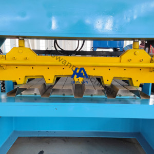 Machine de fabrication de pont de plancher prix d'usine Machine de fabrication de panneau de rouleau de pont de plancher Machine de pont de plancher en métal - Product Image 3