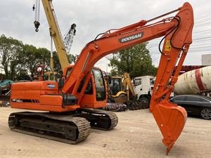 Excavadora de cadenas Doosan DX140LC de 12 toneladas con cucharón hidráulico de 0.2m y válvula Kawasaki, equipo de construcción usado - Product Image 4