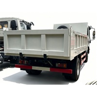 Truk Kota Baru RHD Isuzu 4x2 7 Ton Diesel Euro 4 Mesin Weichai Gearbox Cepat Tangguh Sasis SINOTRUK Konstruksi Perkotaan