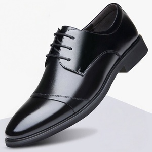 Chaussures habillées décontractées pour hommes en cuir PU, à lacets, semelle extérieure Oxford, bout fermé, antidérapantes en caoutchouc massif pour le printemps - Product Image 1