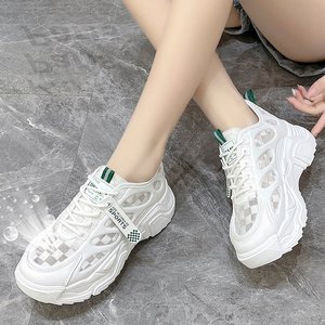 Nouvelle Arrivée Chaussures de Sport <span class=keywords><strong>Femme</strong></span> Tendance Plateforme Rehaussante Baskets de Course Extérieures Respirantes à Tige en Maille - Product Image 2