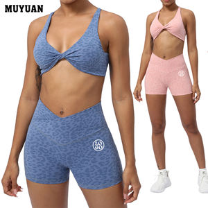 Set Yoga Motif Cheetah Push Up Butt Scrunch Cross Back Gym Fitness 2 Potong Pakaian Olahraga Cepat Kering Bahan Nylon Spandex - Product Image 1