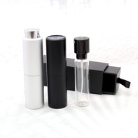 Flacon de recharge de parfum en aluminium miniature portable personnalisé 20 ml Vaporisateur de parfum en verre épais avec boîte