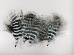Plumes de dinde marabout à rayures rouges/jaunes, véritable <span class=keywords><strong>plume</strong></span> décorative verte pour bricolage et matériaux volants, vente en gros - Product Image 3