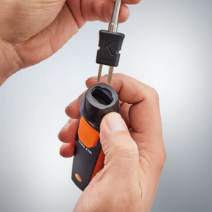 Original and New Testo 915i - Testo 915i - <b>Wireless</b> Thermometer with Flexible Temperature Probe and Smartphone Operation - Product Image 5