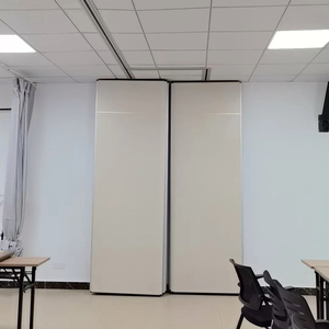 Cloison de bureau murale mobile coulissante suspendue peu encombrante pour salle de réunion Structure acoustique en aluminium usine de murs - Product Image 1