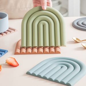 Durable Eco-Friendly Modern <b>Silicone</b> Hot Pads Heat Resistant Trivet <b>Mat</b> Kitchen Non-Slip Rainbow Table Placemat Countertop - Product Image 3