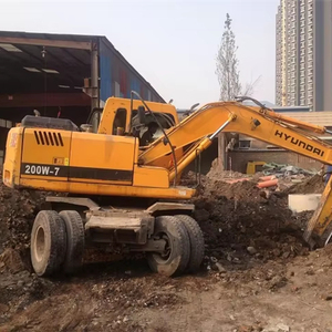 Excavadora Usada de Segunda Mano, Maquinaria para Movimiento de Tierras HYUNDAI 200W-7 en Venta - Product Image 1