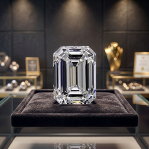 Géométrie dorée : Diamant de laboratoire taille émeraude |   Pierre précieuse certifiée CVD de qualité supérieure pour bijoux fins sur mesure et artisanat personnalisé - Product Image 2