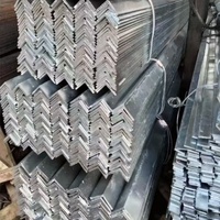 Acier cornière égal et inégal ASTM A36 EN10025 Q235B Q355B, épaisseur 3-20 mm, pour la construction de structures de soutien